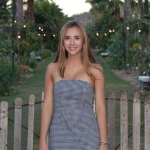 Meet your Posher, Cassie